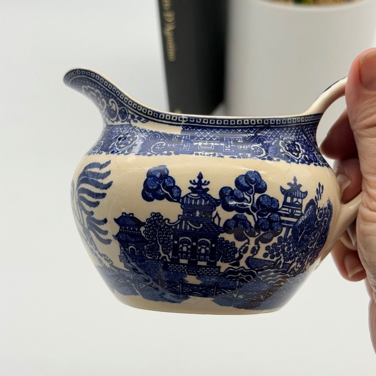 Vintage Blue Willow Pattern Ceramic Creamer Pitcher Blue White Chinoiserie