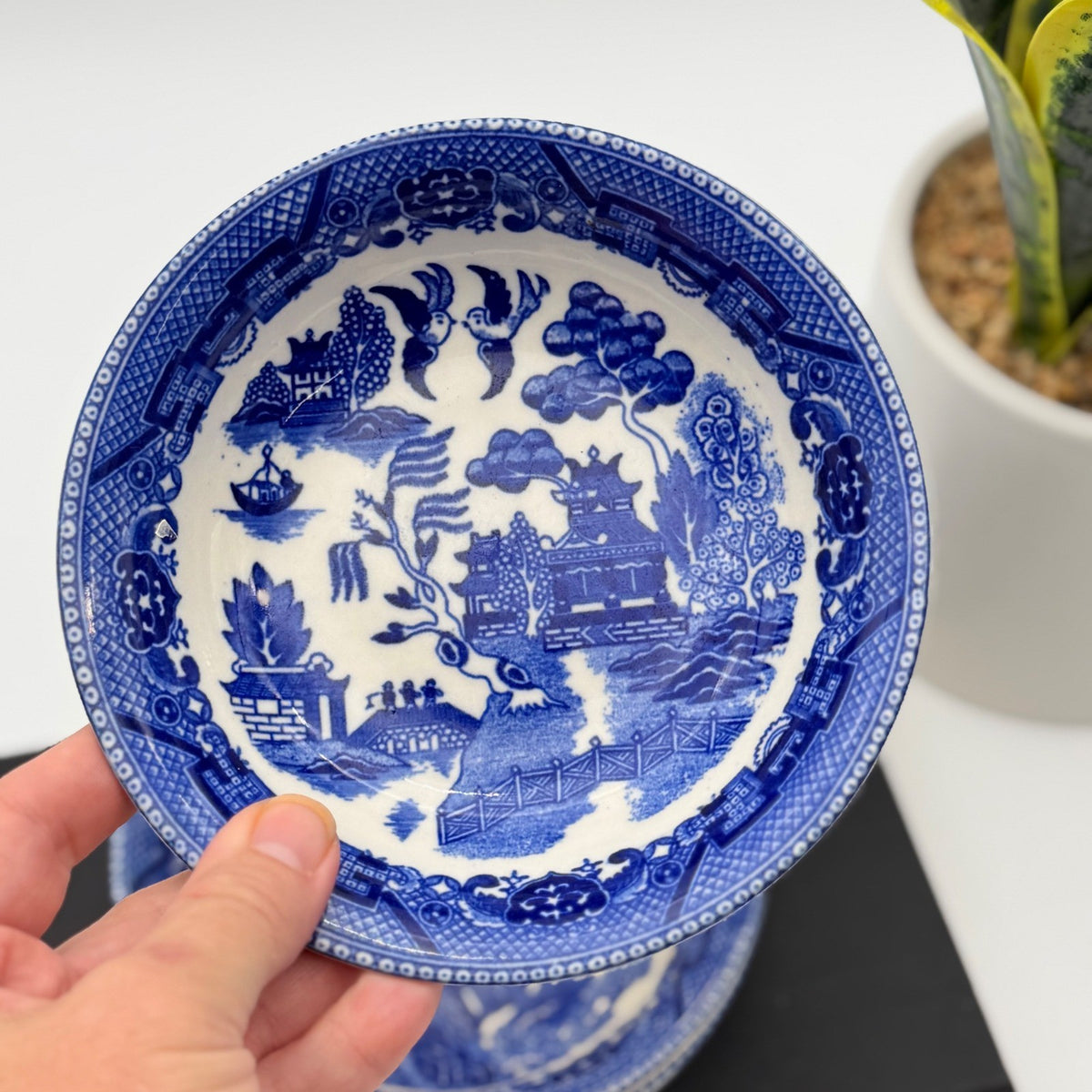 Vintage Japan Blue Willow Small Bowls 6" Cereal Stained and Crazed Set of 4