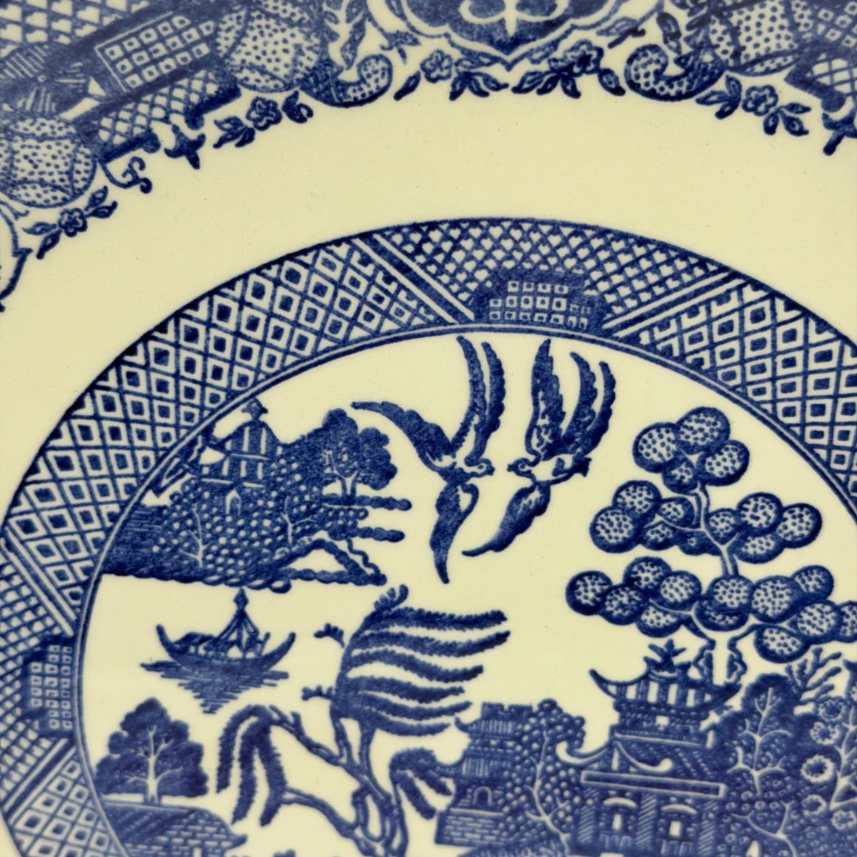 Vintage Blue Willow Blue and White Transferware Ceramic Sandwich Plate 9"