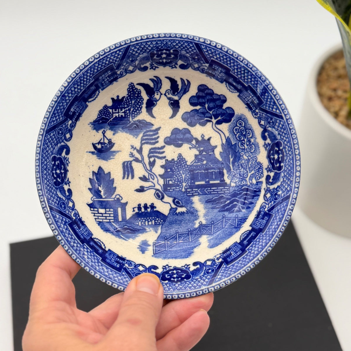 Vintage Japan Blue Willow Small Bowls 6" Cereal Stained and Crazed Set of 4