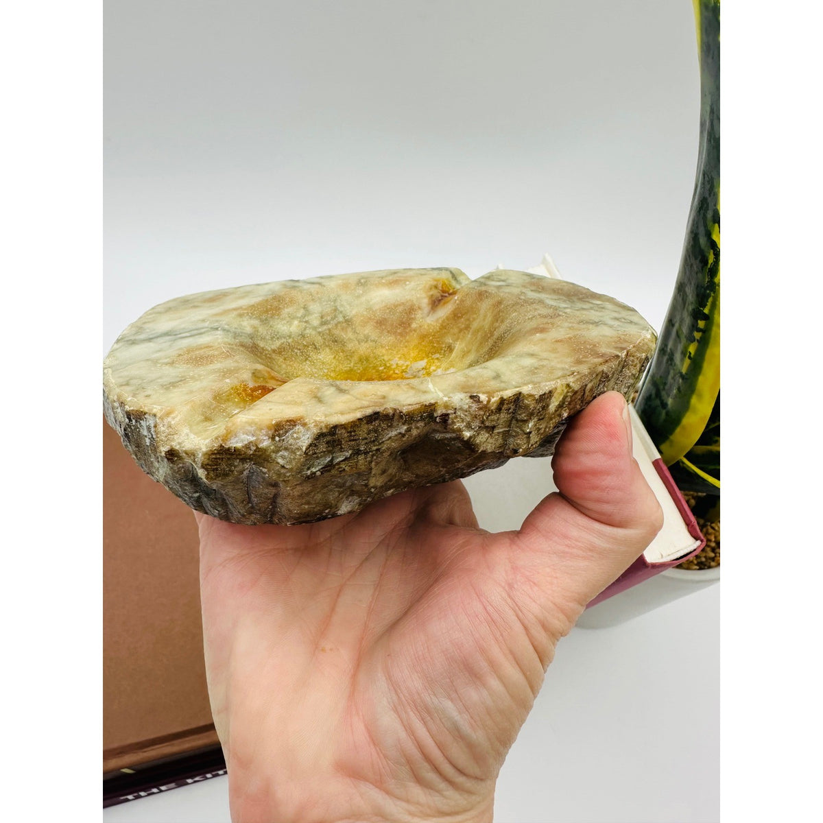 Vintage Carved Onyx Stone Ashtray Natural Marble Catchall Dish Tan Cream MCM5.5"
