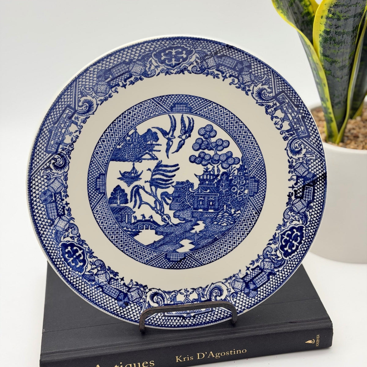 Vintage Blue Willow Blue and White Transferware Ceramic Sandwich Plate 9"