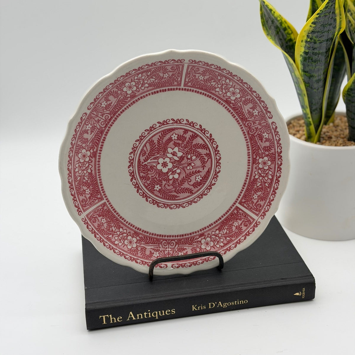 Vintage Syracuse China Pink Floral Strawberry Hill Restaurant Ware Scallop Plate